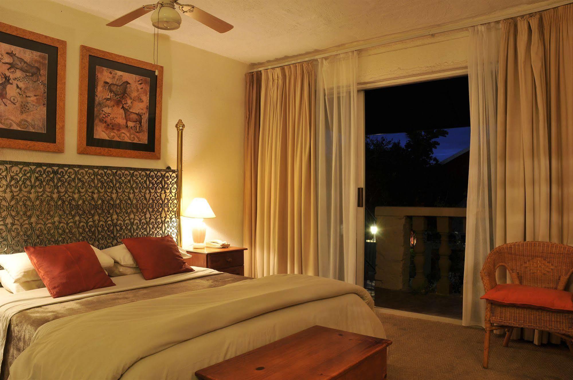 Sunset Manor Bed & Breakfast Mbombela Eksteriør bilde